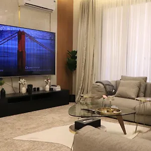 So Sweet -altawun 3br - With Balcony Garden View - الاقامة الجميلة - شقة فندقية فاخرة - بلكونه مطله ع الحديقه الرياض
